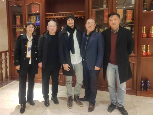 Aquarama and CBK Carwash meet in Shenyang, China